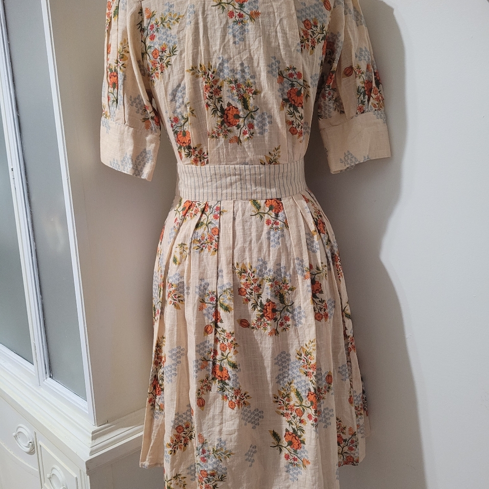 Agua Bendita Menta Sunbaze by Antropologie Floral Beige Mini Dress Pleated - Picture 4 of 10